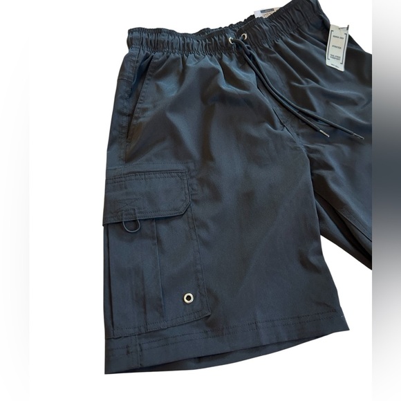 NWT MENS GEORGE AT THE KNEE CARGO BLACK SHORTS SIZE 27 INCH WAIST 9 INCH INSEAM. - Picture 3 of 11